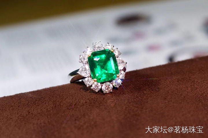 收藏～哥伦比亚祖母绿戒指💍～_名贵宝石