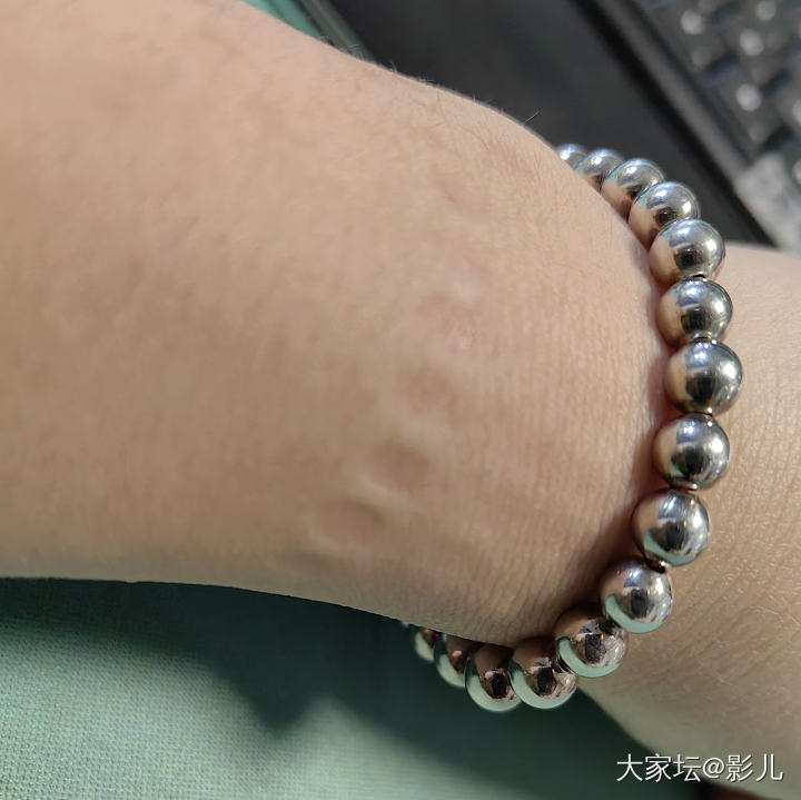 入唐贵妃小克重对镯的人_银