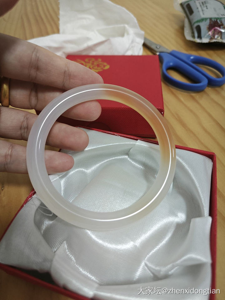 玛瑙镯子_玉髓玛瑙