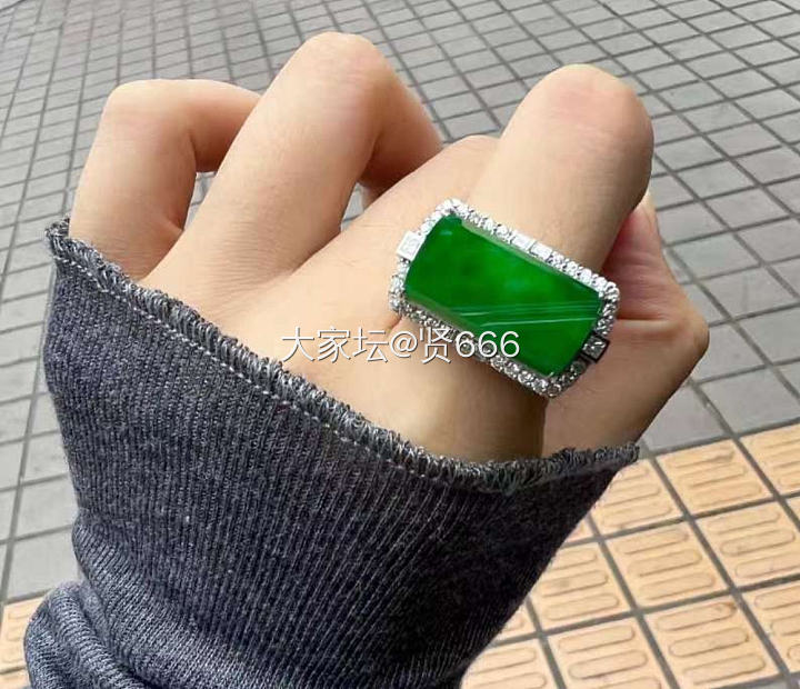 麻烦大佬估价_翡翠