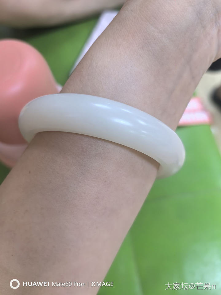 出门搭子，小白镯专场～_和田玉