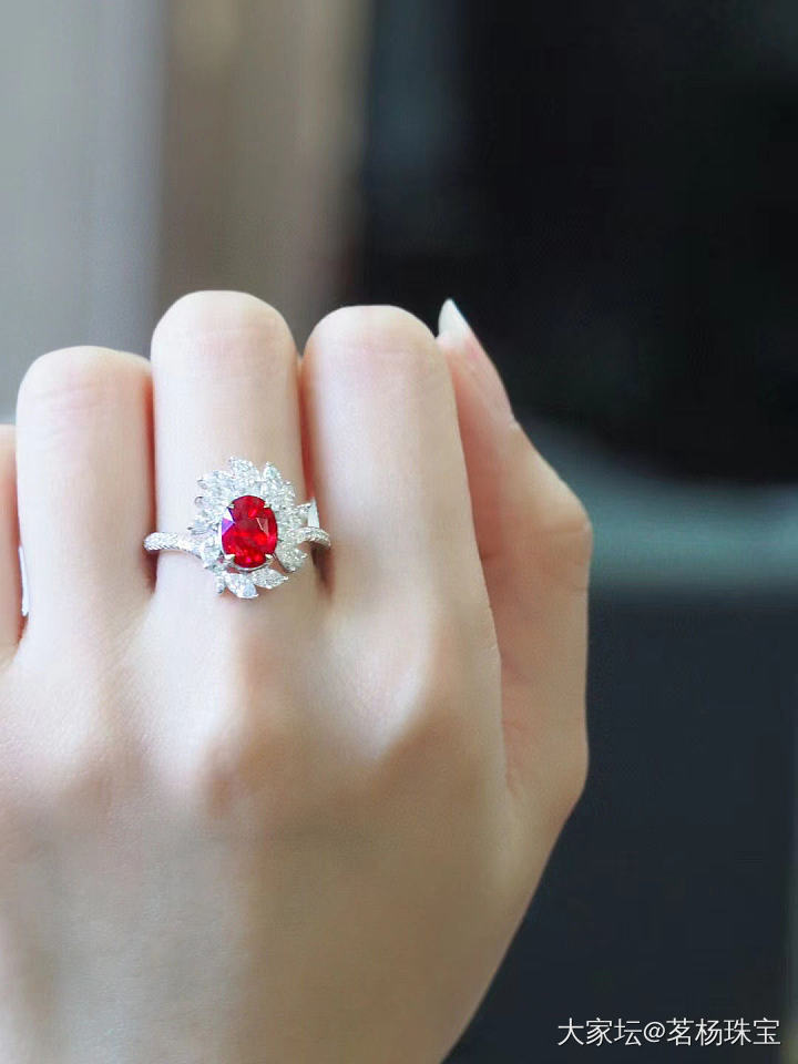 个性时尚～红宝石戒指💍～_名贵宝石