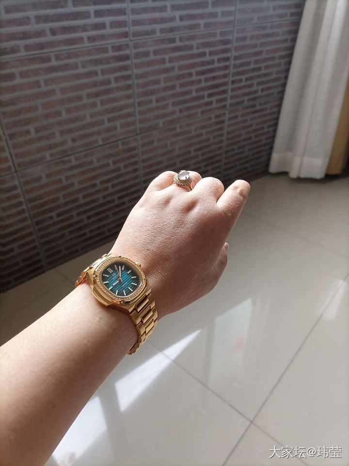 姐妹们晒一下周末的左右手吧_钻石翡翠金