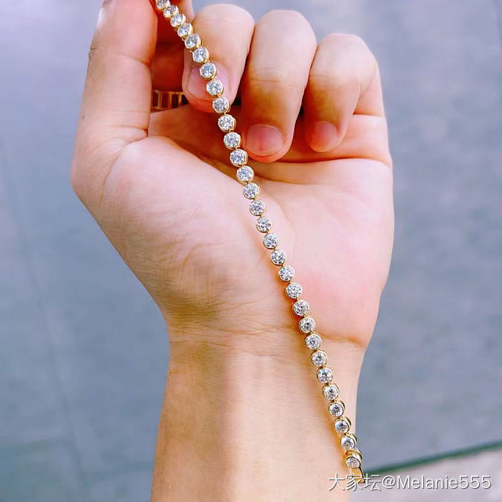 泡泡手链真的这么受欢迎