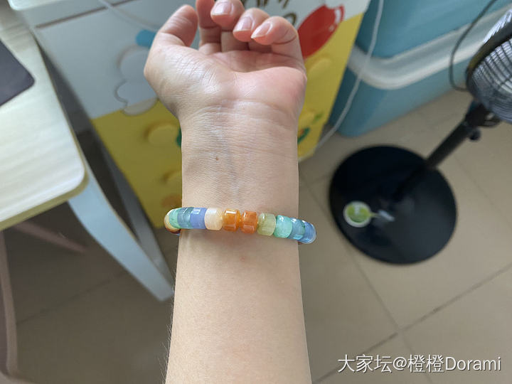 糖果彩虹多宝_多宝翡翠