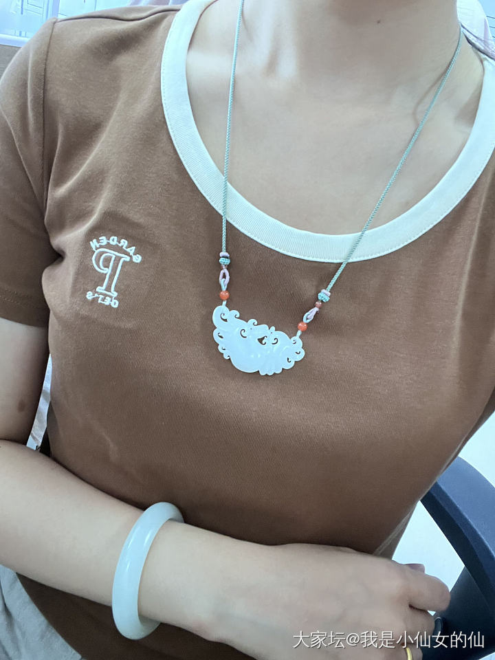 有凤来仪_和田玉