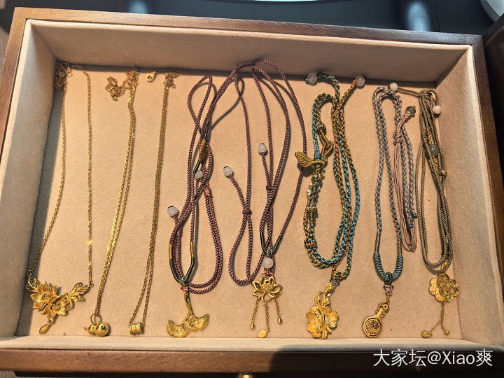 手残收工😂_项链金