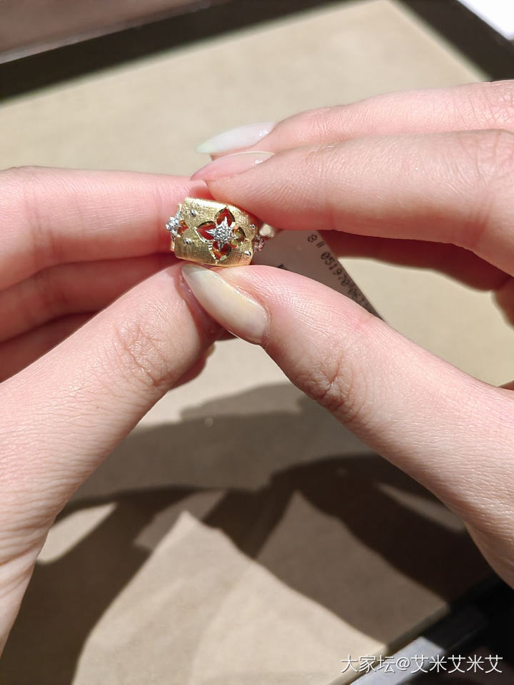 布契拉提定了一年终于到货了_金
