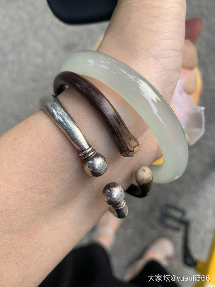 玛瑙也很香啊_手镯玛瑙