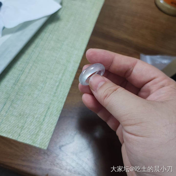 似乎越来越喜欢这个💍了_翡翠