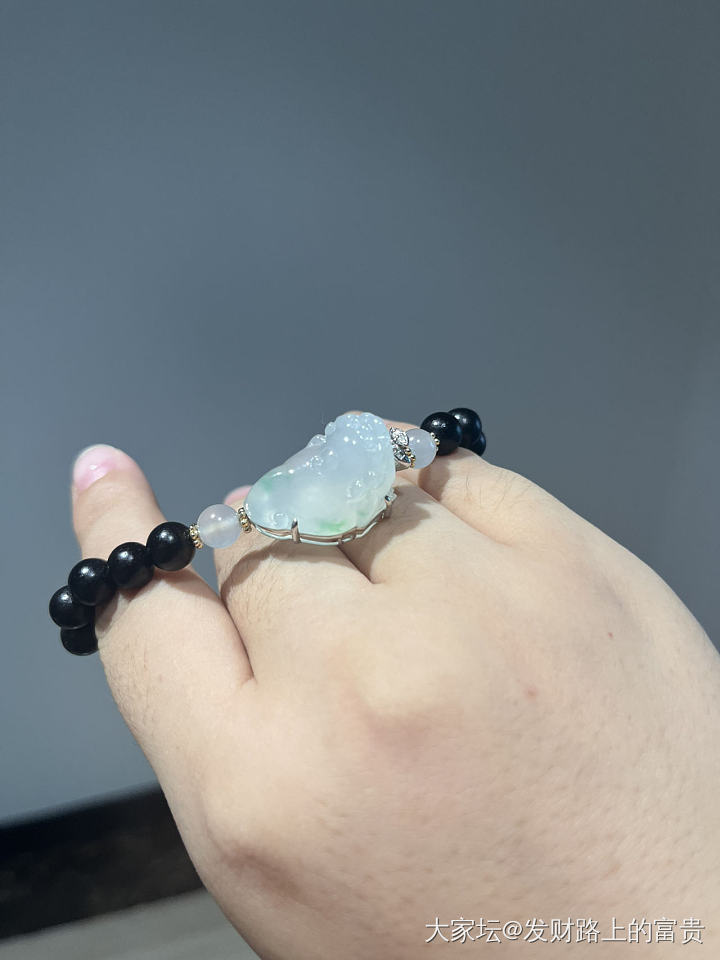 今天轮到大金金上工_翡翠