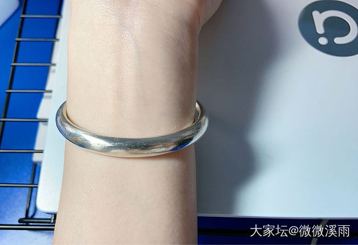 请坛友推荐两款经典耐看手工银镯_手镯银
