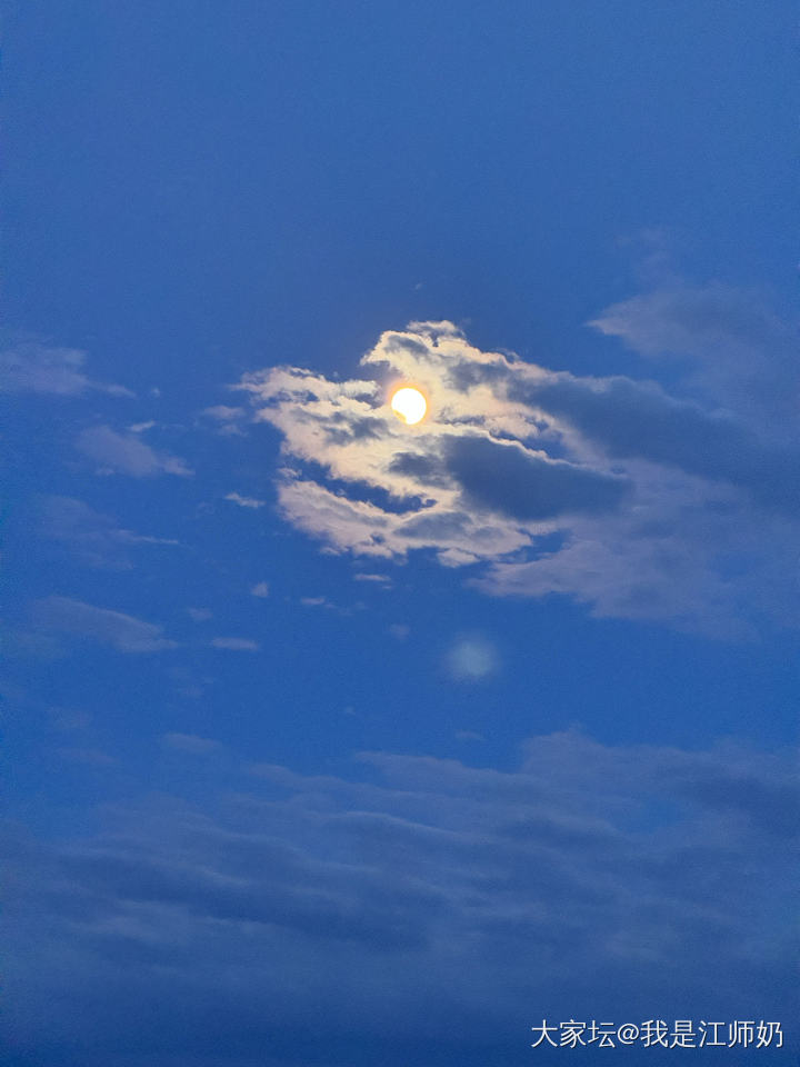 荷风送香气，竹露滴清响_银