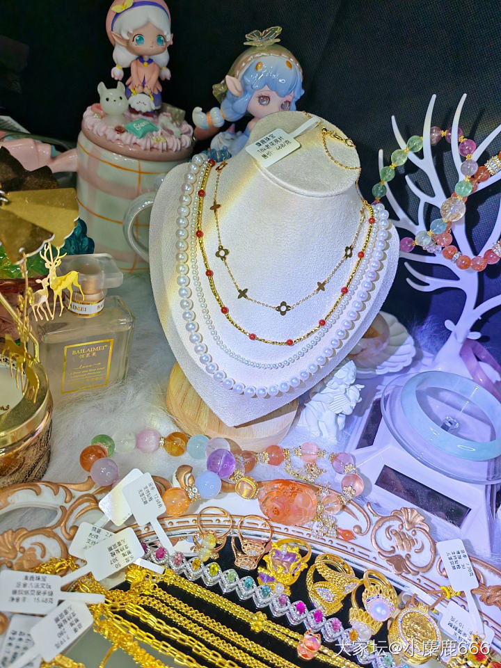 足金彩色梦幻世界