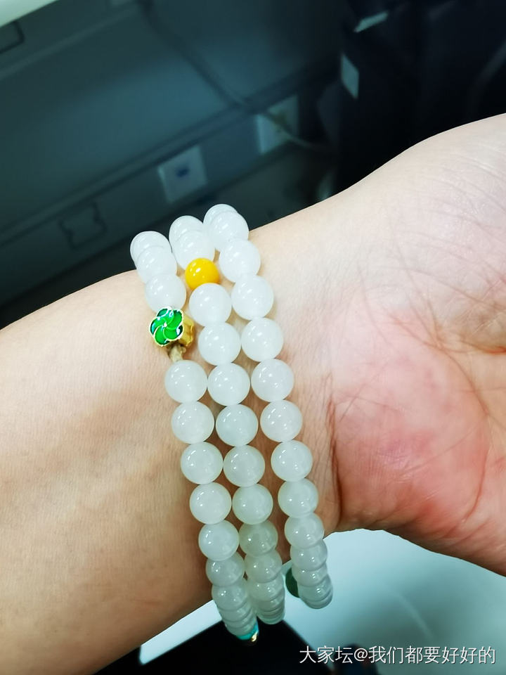 白玉多圈，细度过灯，都有种起莹的感觉了_珠串和田玉