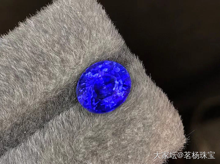 4ct➕蓝宝石_名贵宝石