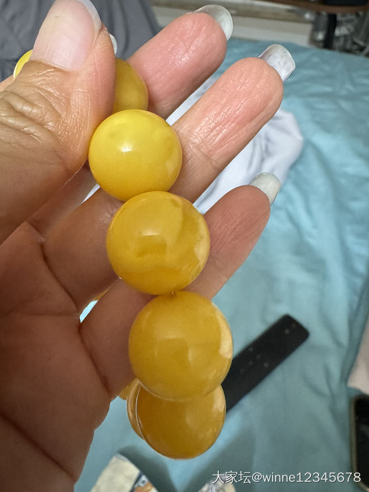 蜜蜡，求帮忙看_琥珀蜜蜡