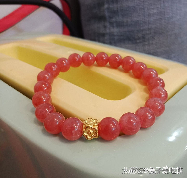 石头能有什么坏心思呢_珠串彩色宝石水晶