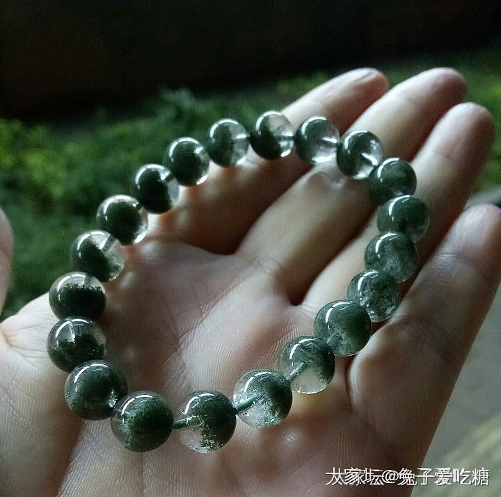 石头能有什么坏心思呢_珠串彩色宝石水晶