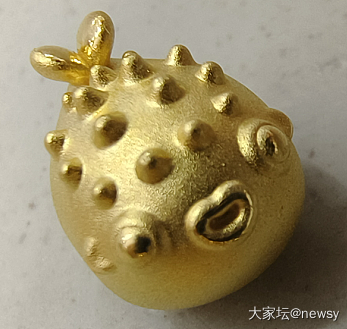 谁还在玩鸡零狗碎啊_吊坠金