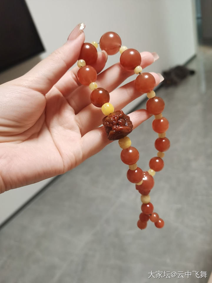 七夕节礼物_玉髓玛瑙耳钉铂金