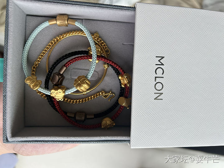 谁还在玩鸡零狗碎啊_吊坠金