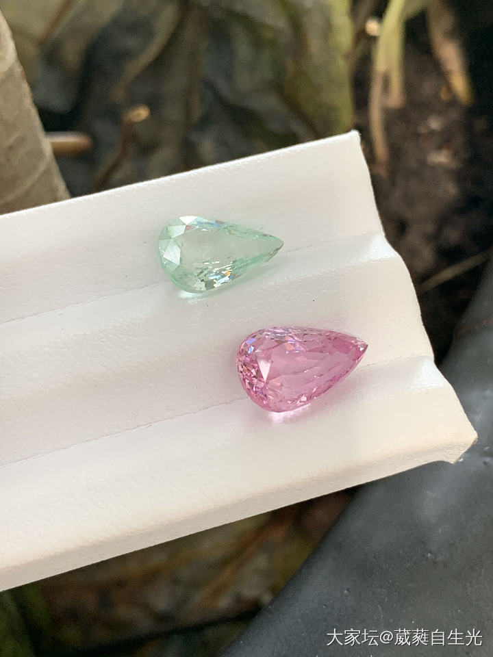 痴迷这样的浅浅色调_彩色宝石