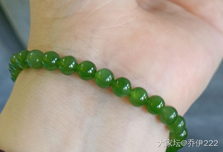 新手一开始买和田玉还是翡翠_玉石