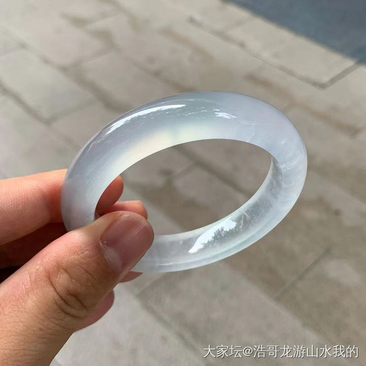奥定家这两只极品镯子，好漂亮_商户翡翠
