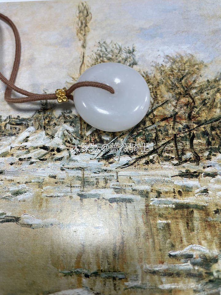 闲置百位数的两个扣子_集散地和田玉