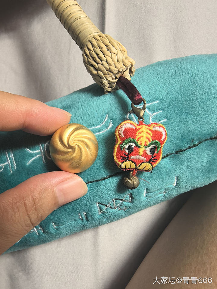 小包子闪闪发光！_福利社把玩件金