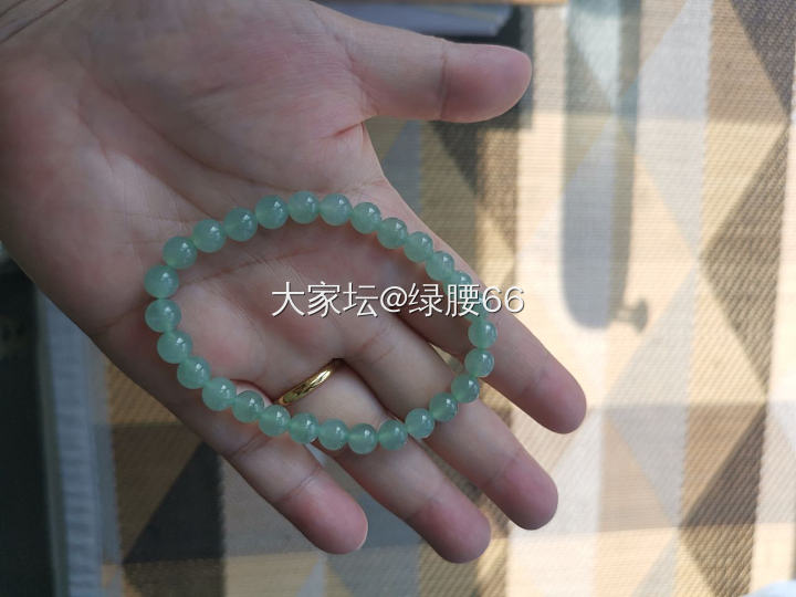 抠抠索索又乱花钱了_水晶和田玉翡翠首饰