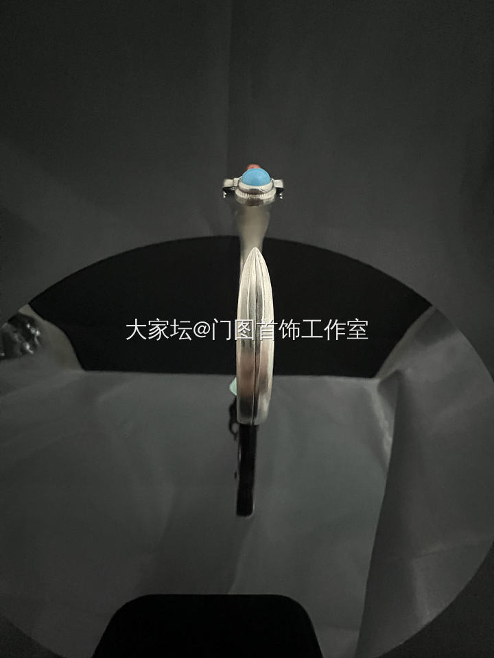 貔犰剑镯：外观与传说的交织之美_工艺银