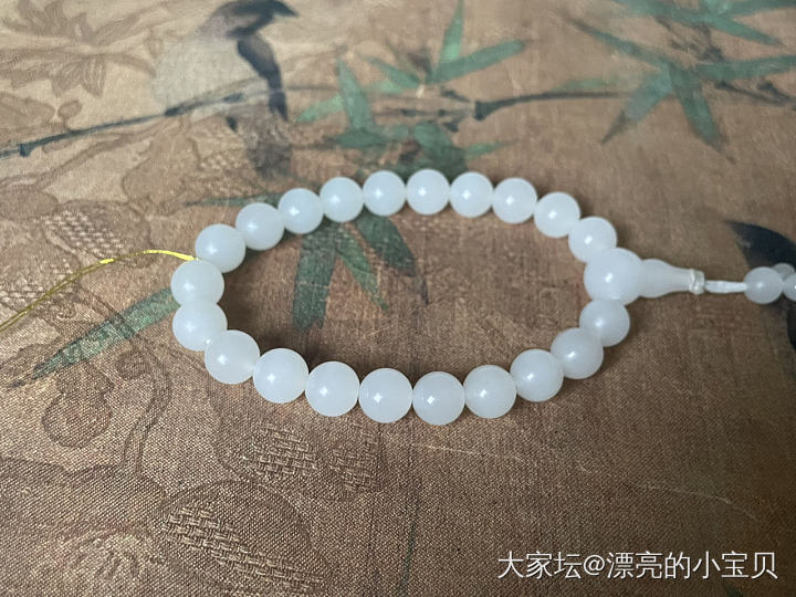 求懂和田玉的坛友们帮我分析分析吧_和田玉