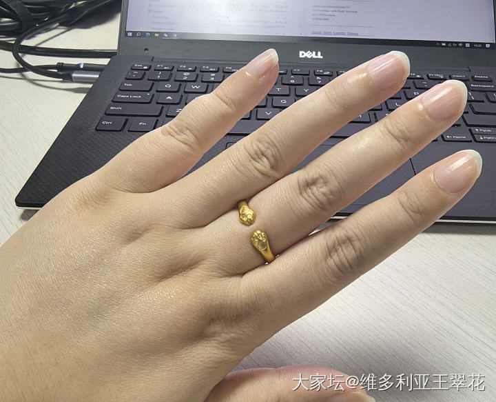 收不起镯子，买了个猫爪戒指_戒指金