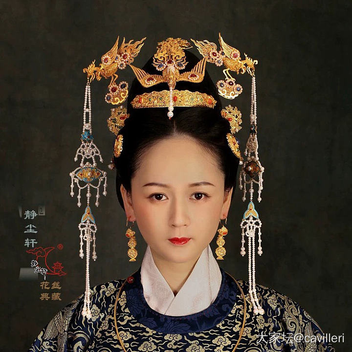 明华堂婚服到啦_穿搭