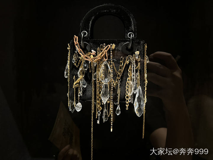 迪奥 倾世之金 展览_博物馆