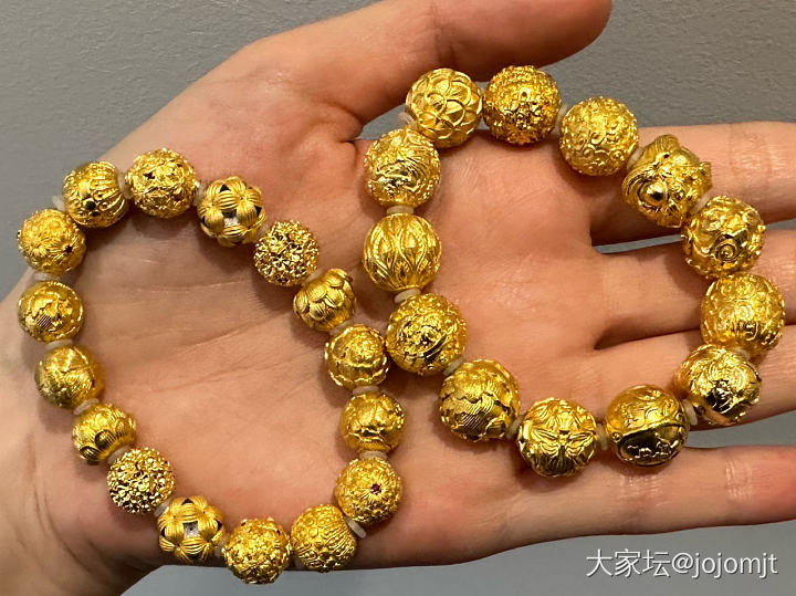 小户欣赏一下自己的金金_金
