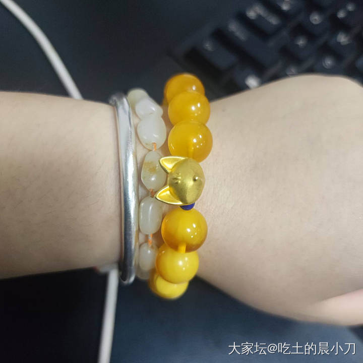 重新折腾了下_搭配琥珀蜜蜡金