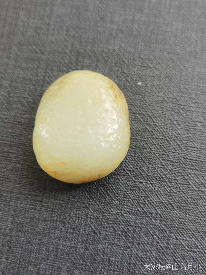 大伙给掌掌眼这个是不是属于开门水返沙 ～_和田玉