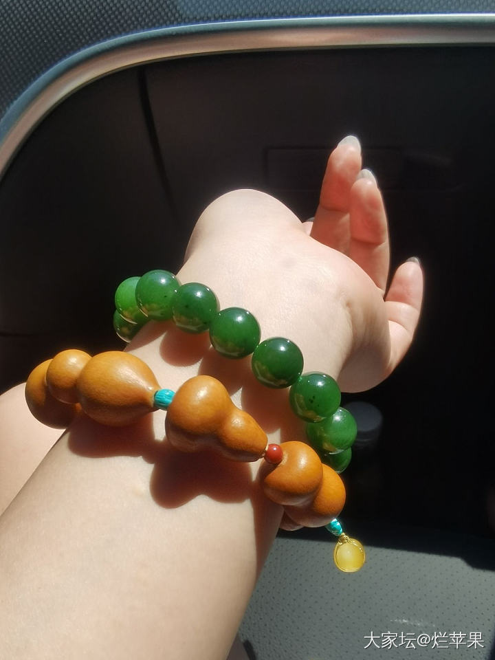 碧玉手串_珠串碧玉