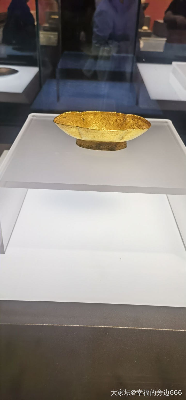 陕历博第三展馆和第四展馆（何家村）的金器_博物馆