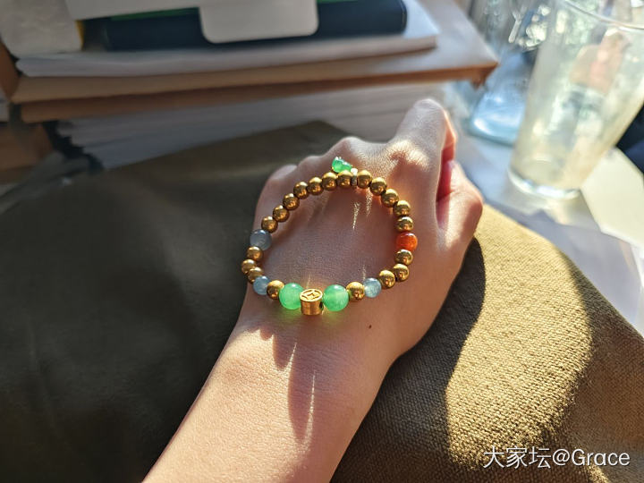 绿绿的如意头 绿绿的串_珠串翡翠