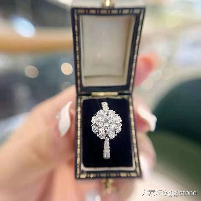 有做过围镶款培育钻戒指的姐妹嘛_戒指培育钻