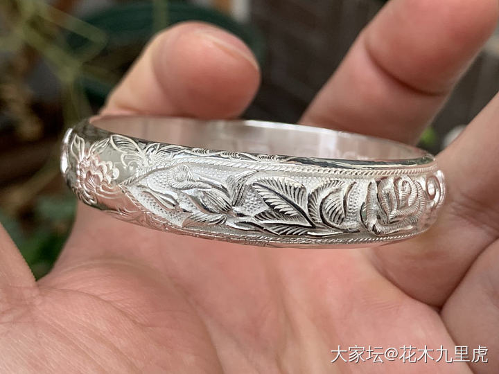 古语坊，我终于排到了_手镯银