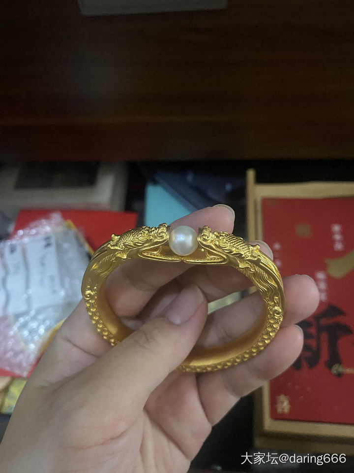 老卢家的非遗龙头镯，美翻了啊～～_手镯金