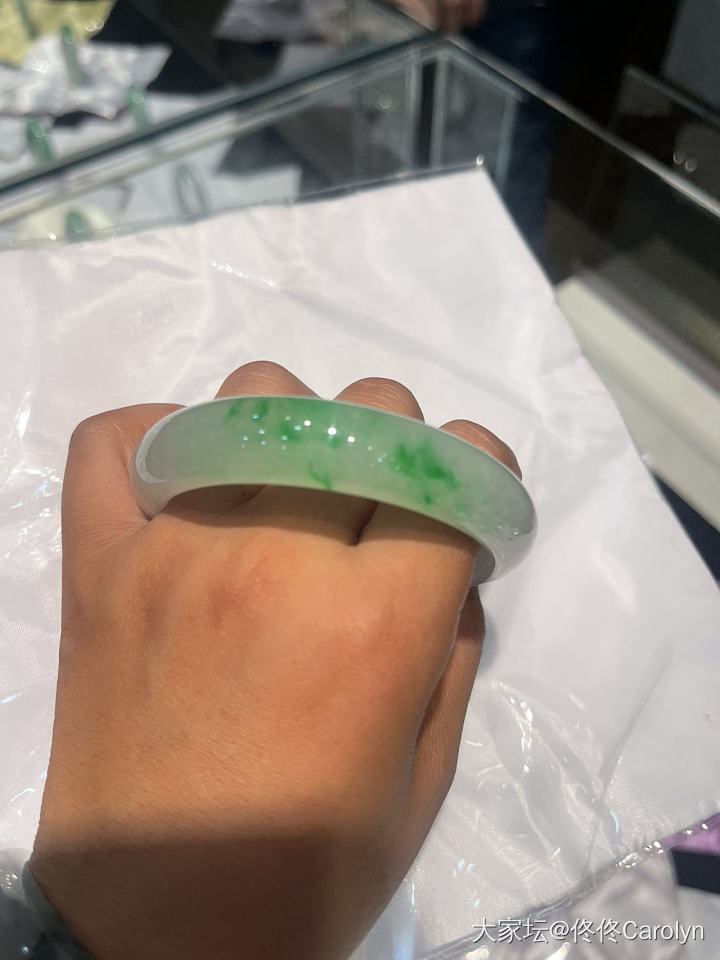 新镯子真的是阳春白雪，荔枝肉._手镯翡翠