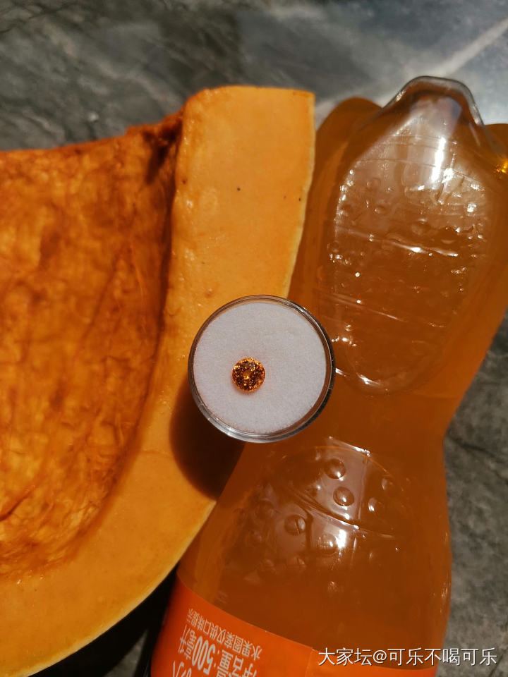 这种芬达石颜色正常吗？_芬达