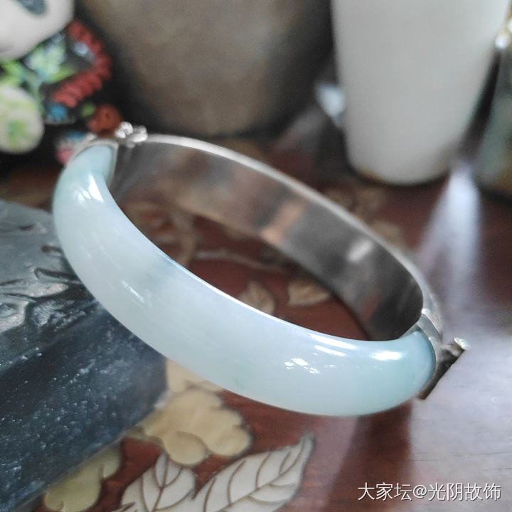 中国风翡翠断镯镶银莲枝纹按扣打开手镯，新做。_首饰