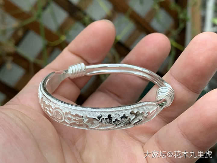 古语坊，我终于排到了_手镯银